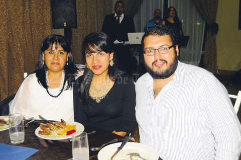 24052015 Berenice Lozano, Guillermo Murra, Mayra García, Alfonso Acuña y Astrid Acuña.