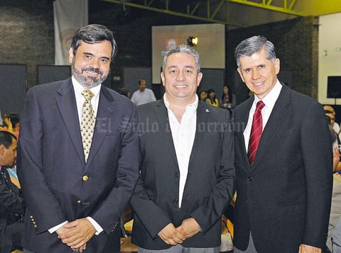 25052015 Antonio, Roberto y Jaime.