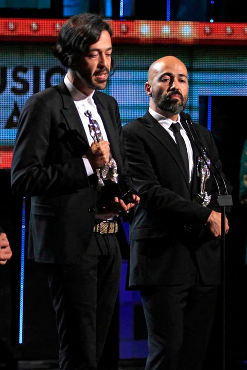 En el caso de Las Oscuras Primaveras, Emmanuel del Real - "Meme" de Café Tacvba- se llevó el premio de Música Original junto a Renato del Real y Ramiro del Real.