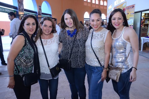 Cynthia, Erika, Carol y Mónica.