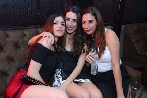 Romina, Paola y Marifer.