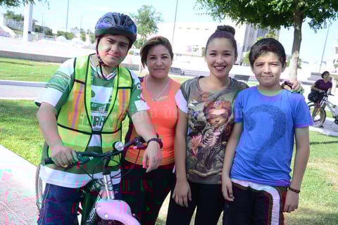 30052015 Francisco, Miriam, Danna y Kevin.