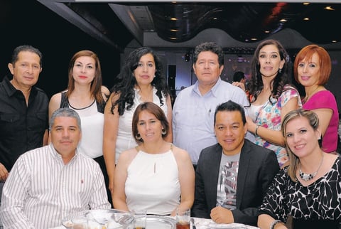 31052015 Roberto, Lourdes, Rosy, Gerardo, Nidia, Nancy, Macario, Tere, Nahum y Luly.