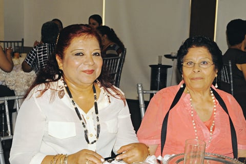 31052015 EN RECIENTE EVENTO.  Librada Ibarra y Carmen Castillo.