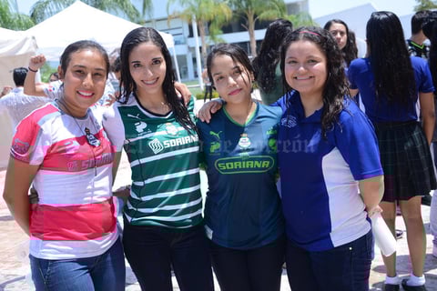 01062015 Michelle, Ana Paula, Sarahí y Marifer.