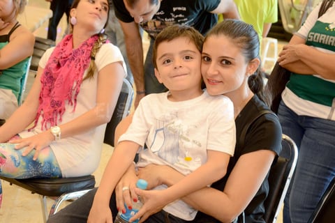01062015 Munnib y Sonia.