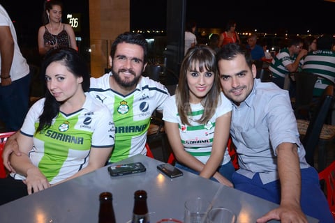 02062015 Brenda, Roberto, Cecy y Luis.