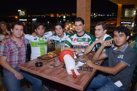 02062015 Ana, Sergio, Laura, Lily, Ileana, Humberto y Rogelio.