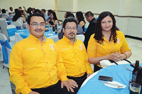 03062015 Conchita, María Elena, Isaura y Carolina.