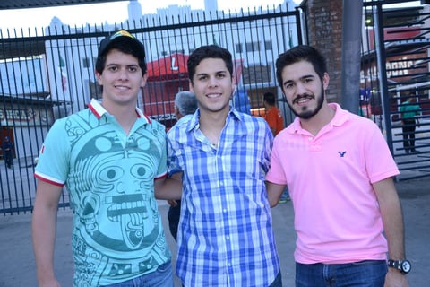 07062015 Santiago, Enrique y Diego.