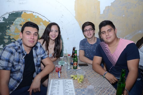 Mario, Marina, Jorge y Óscar.