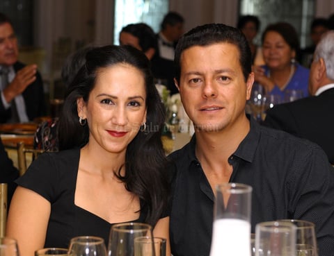 Ana Gaby y Toño.
