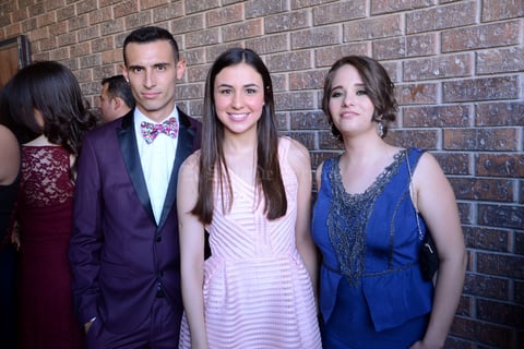 Chacho, Anacecy y Angélica.