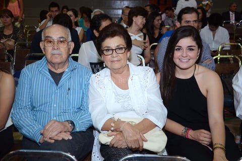 Manuel, Luly y Pamela.