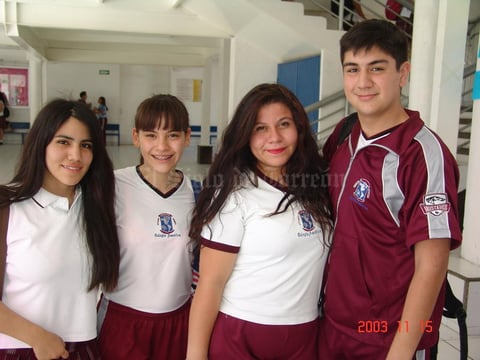 15062015 Andrea, Katya, Daniela y Daniel.