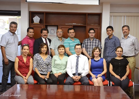 14062015 CELEBRAN.  Reunión que se realizó para festejar el 1er. lugar en Oratoria a nivel nacional Toastmaster, Carlos Andrés de la Cruz Rodríguez, efectuado en Acapulco el sábado 23 de mayo.