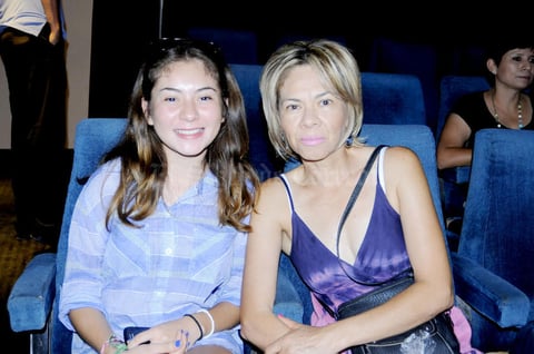16062015 Adriana y Andrea.