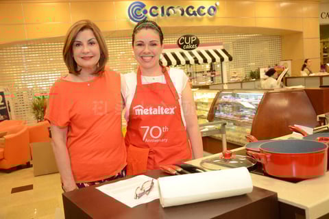 17062015 Nuria Farrús y Ximena Chapa.