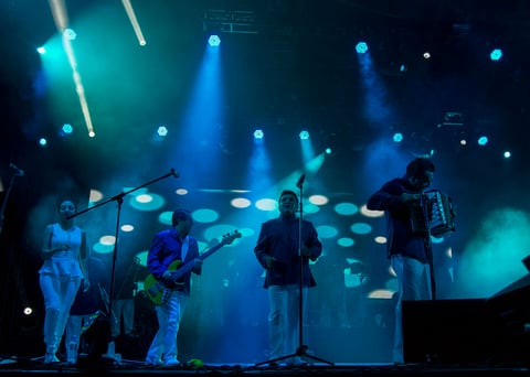 Con un cartel musical encabezado por Los Ángeles Azules, concluyó la tercera edición del Catapulta Fest en la explanada del Museo del Ferrocarril Mexicano del Sur.