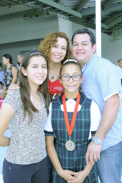 20062015 Félix José Francisco, José Carlos Monsiváis, Silvia Casillas, Sunny Monsiváis y Leonardo Monsiváis.