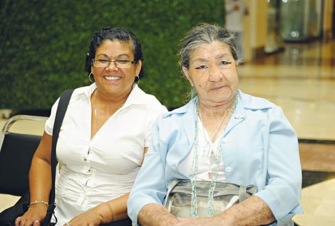 22062015 Francis y Laura.