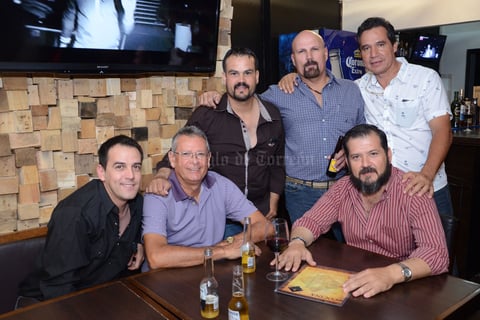 Moisés, Salvador, Ubaldo, Ale, Domingo y Carlos.