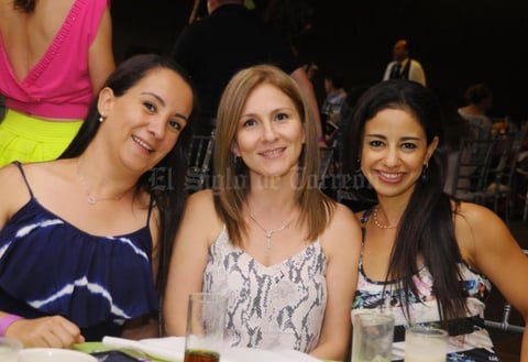 26062015 Fernanda, Angélica y Haydée.