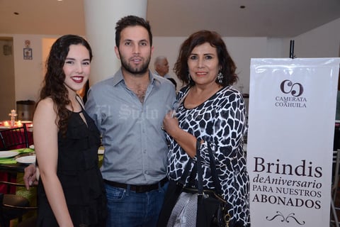 26062015 Daniela, Luis y Velia.