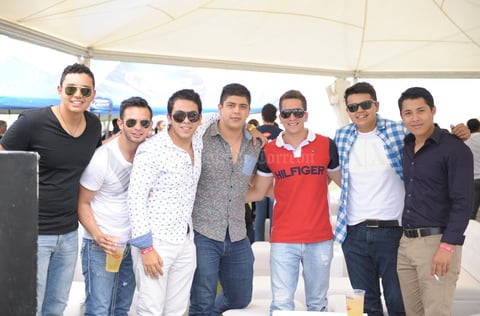Nacho, Martín, Ricardo, Bryan, Miguel, Andrés y Edson.