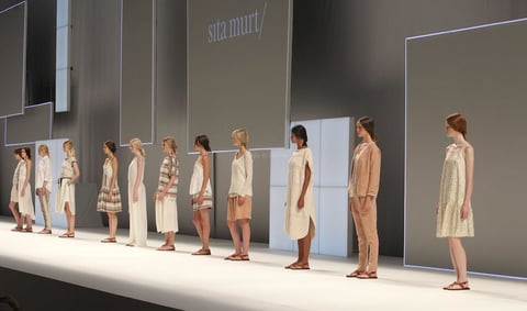 Los diseño de Sita Murt son pequeños homenajes a esa mujer incansable que atiende mil cosas a la vez y por la que siente un enorme respeto.