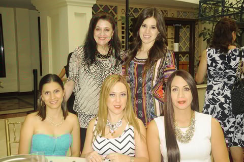 Salma, Lucy, Dafne, Claudia y Maravilla