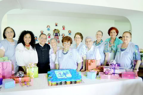 03072015 AGRADABLE ENCUENTRO.  Desayuno de las Voluntarias Vicentinas de Gómez Palacio.