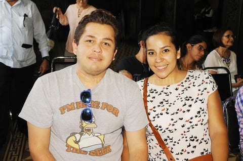 04072015 Bun Alonso y Natalia Rivera.