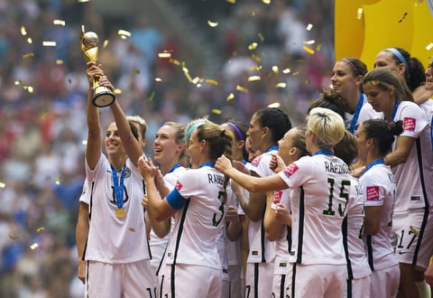 La Selección de Estados Unidos goleó a Japón en la final del Mundial Femenil desarrollado en Canadá.