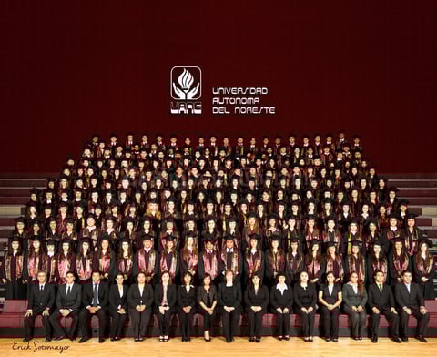 05072015 La Universidad Autónoma del Noreste felicita a la Generación 2015, comprometida con la formación de líderes en la Comarca Lagunera. ¡Enhorabuena!- Érick Sotomayor Fotografía