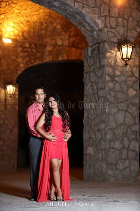 18072015 L.A.E. Pablo Daniel Gamboa Martell y L.C.P. Leticia Lira Rodríguez.- Miguel Zavala Fotografía