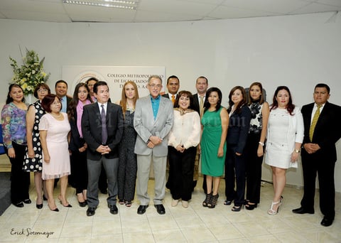 19072015 Integrantes del Colegio Metropolitano en compañía del Ing. Boyardo E. Salmón Acosta.