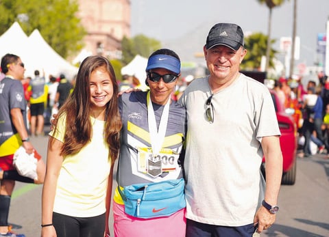 22072015 EN RECIENTE COMPETENCIA.  Sofi, Vero y Rodrigo.