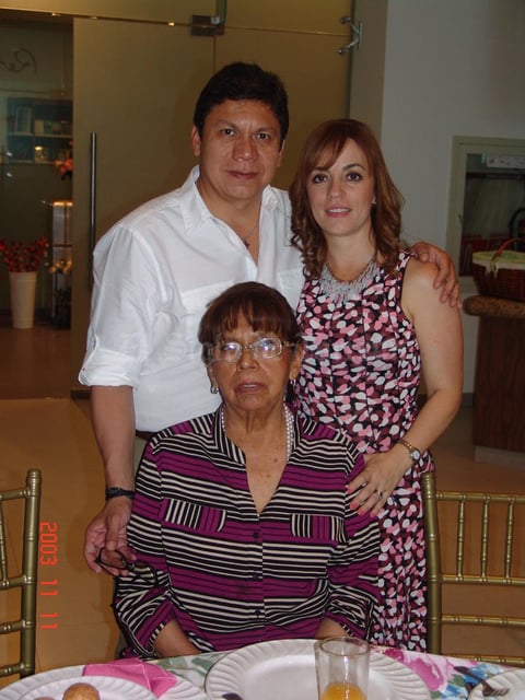 25072015 CONVIVEN.  Iván, Elba y Magda.