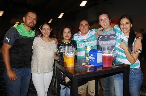 27072015 José Antonio, Rosy, Tania, Aris, Alejandro y Ana.