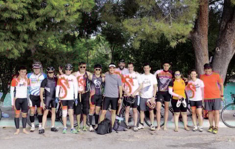 27072015 ARDUO ENTRENAMIENTO.  Integrantes del Equipo Dragons en Parras en su preparación para el Ironman Los Cabos y el Mundial de Chicago.