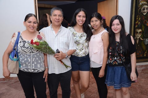 26072015 ESPECTáCULO DE BAILE.  Lety, Néstor, Paola, Kenia y Daniela.