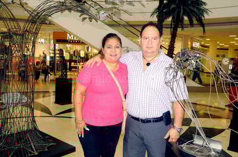 30072015 Omar y Marcela.