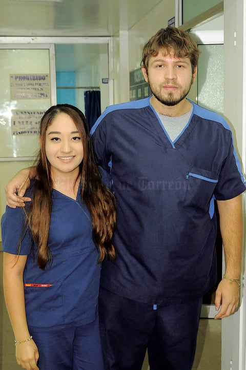 03082015 Cynthia Román y Gerardo Navarro.