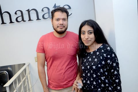 04082015 Jesús y Naoko.