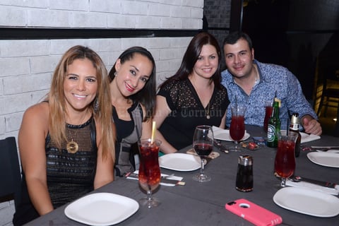 Cokina, Deneb, Karina y Pako