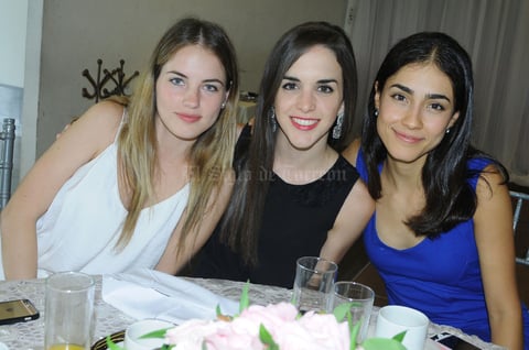 Cristina, Mariana y Aurora