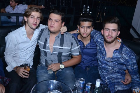 Roberto, Jorge, Tamin y Andrés