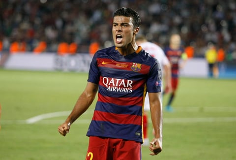 Antes del descanso apareció Rafinha dentro del área para empujar un servicio del atacante “charrúa” e irse al descanso con el 3-1.