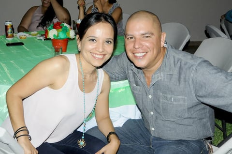 13082015 Abby y Luis.